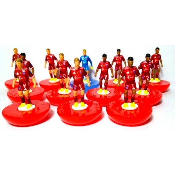 Subbuteo Andrew Table Soccer Bayern Munich 2021-22 on Classic Hasbro Bases
